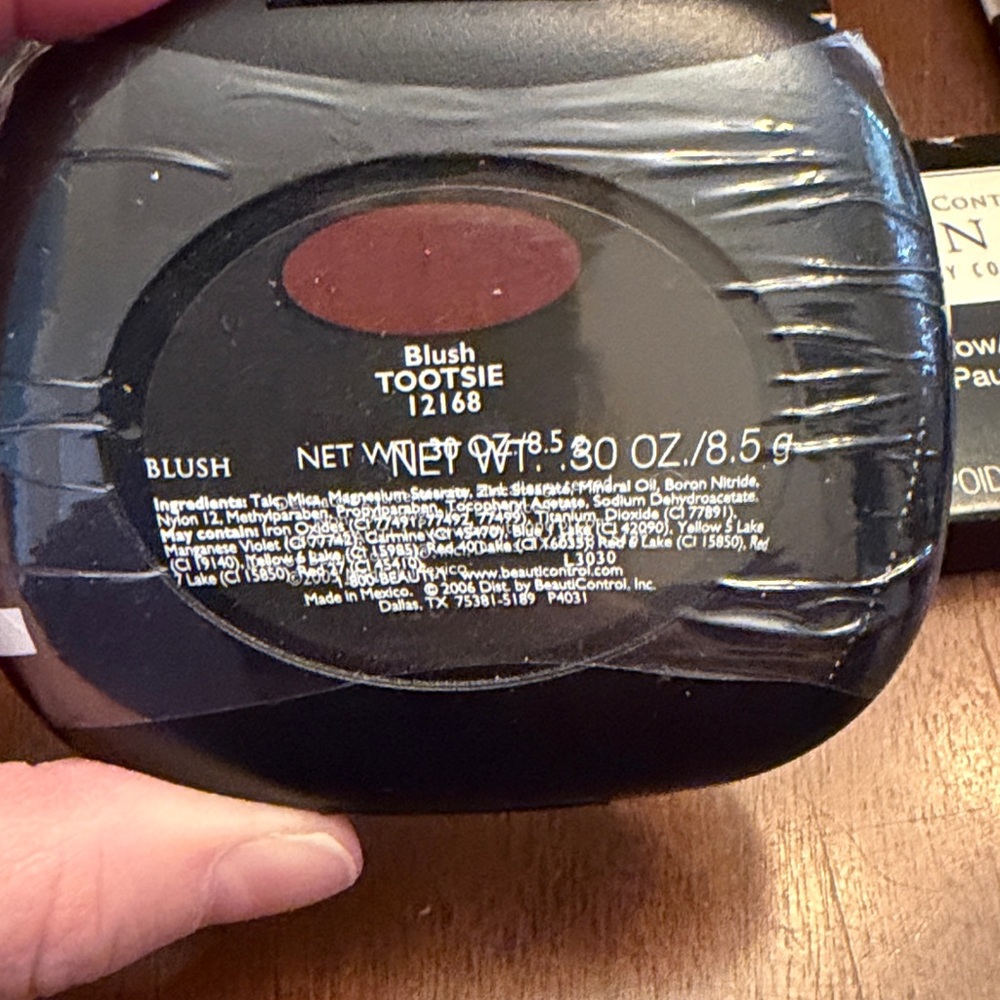 BeauTOOTSIE Blush